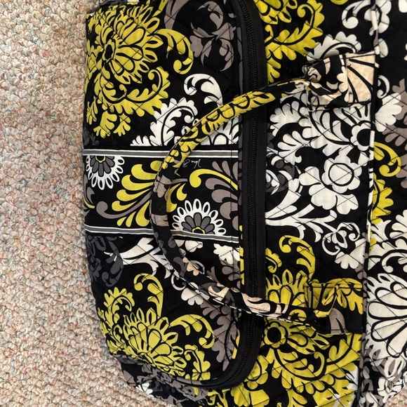 9 piece Vera Bradley Retired Baroque set - Picture 7 of 13